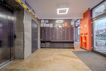 Prodej bytu 2+kk, 54,3 m2, balkon, garážové stání, novostavb - 20