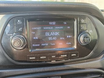 Fiat Tipo 1.6 JTD, 88 kW, r.v. 2017, navigace, klima - 20