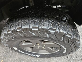 JEEP WRANGLER 3,8 V6 benzín UNLIMITED 4x4 - 20