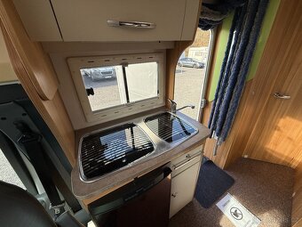 Obytné auto -Ford Transit Chalusson Flash, markýza, předstan - 20