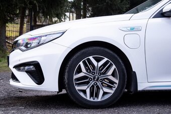 Kia Optima SW 2.0 GDI PHEV (Plug-in Hybrid) /aj na splátky/ - 20