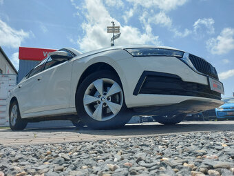 Škoda Octavia 2,0 TDI/ČR/S.KNIHA/FULLED SVĚTLA - 20