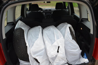 PRODÁM ŠKODA YETI 1.4TSI DSG 90KW AMBIENTE 2015 - 20