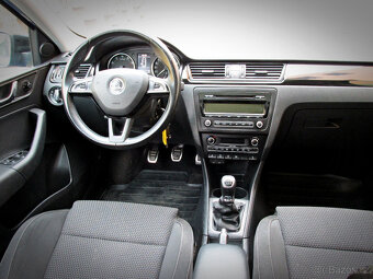 MOC HEZKÝ ŠKODA RAPID - 1.2TSI -77Kw, EDICE MONTE CARLO - 20