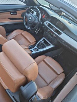 BMW E93 330I LCI 6st Manuál Tovární M Paket - 20