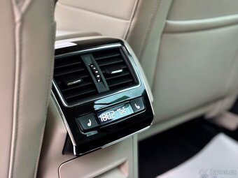 Škoda Superb 3 kombi 2.0 TDI DSG STYLE EXTRA, ČR, dph - 20