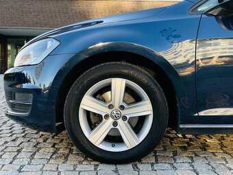 Volkswagen Golf 2.0TDI 110KW VÝHŘEV SENZORY SERVISKA - 20