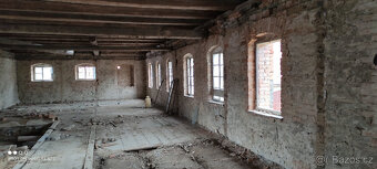 Zajímavé nemovitosti. - 20