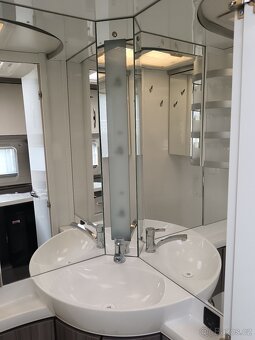 Karavan Hobby 470 - 20