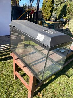akvarium - terarium + vybavení - 20