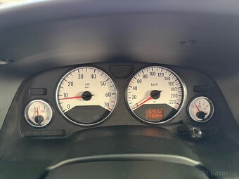 Opel Zafira 1.8 i - 7 míst - 20