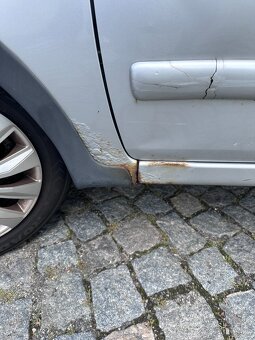 Nissan Micra K11 hatchback - 20