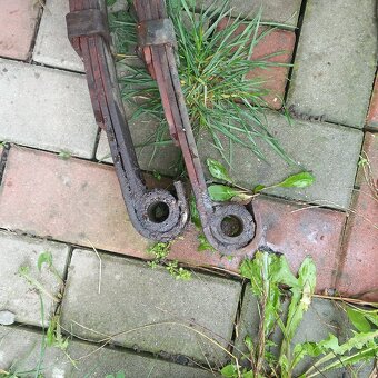 MULTICAR MULTIkAR M25 listová pera 2ks - 20