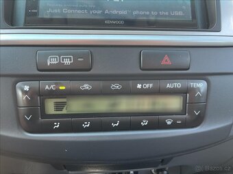 Toyota Hilux 3,0 D-4D  Double Cab 4x4 (2014) - 20