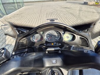 Honda Silver Wing 400 - 20