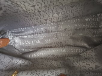 Guess originál kožená kabelka - 20