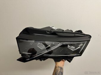 Octavia 4 lift světlo - 20