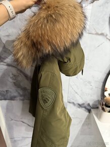 Luxusní, nádherná parka/bunda s bohatou kožešinou BLAUER - 20