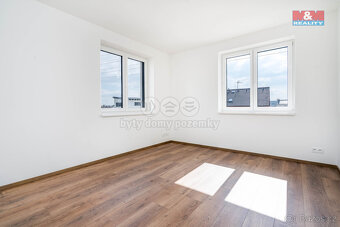 Prodej rodinného domu, 226 m², Jirny, okr. Praha-východ - 20