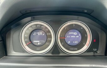 VOLVO V70 2.0D4 120KW 5VÁLCE SUMMUM AUT-KUŽE-Bi XENON-ACC - 20