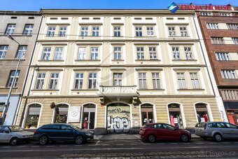 Nabízíme přenechání pronájmu zavedené kavárny/bistra, Praha  - 20