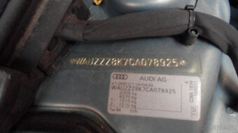 Audi A4 Avant 3.0 TDI Quattro 176 KW automat top výbava-TOP - 20