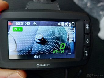 Kamera do auta Niceboy Pilot Q8 NOVÁ - 20