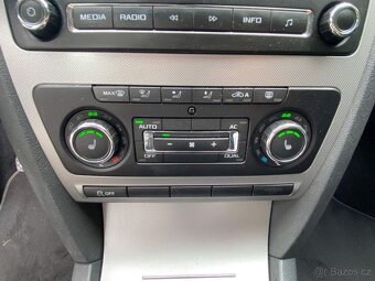 Škoda Octavia Combi 1.6TDI 77kW klima tažné 135tkm 2012 STK - 20