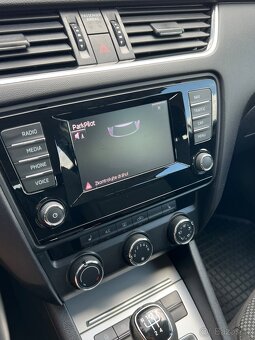 Škoda Octavia III 1.6TDI 77kw Combi,Tažné,Navi,Výhřevy,Temp. - 20