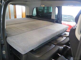 Mercedes-Benz Vito Tourer 114CDI ,automat,BYDLÍK,8míst - 20