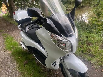 Honda S Wing 125 - 20