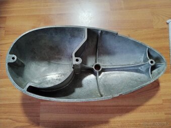 PRODÁM ORIGINÁL DÍLY MOTORU JAWA PÉRÁK 250 FJ / KOMUNISTA - 20