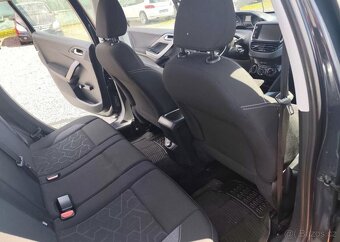 Peugeot 2008 1.2i Klima, Tempomat benzín manuál 60 kw - 20
