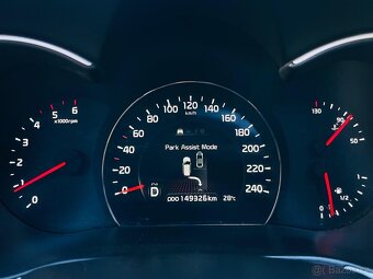 Hyundai Santa Fe 2.2CRDi 145KW 4x4 AUT VÝHŘEV KAMERA PREMIUM - 20