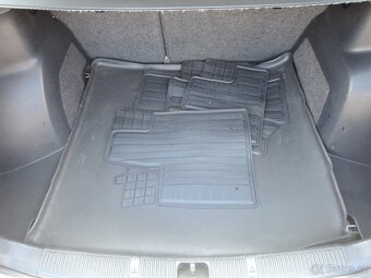 Škoda Fabia, 1,4i 16V Servis 1.maj. - 20