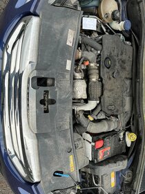 Peugeot 2008 1.6 HDI - 20