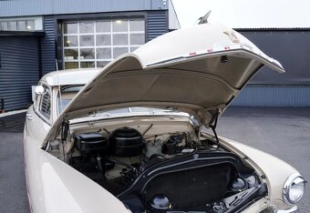 1950 Mercury Eight Sport Sedan - 20