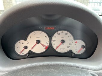 Peugeot 206 1,4i - 20