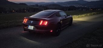 Ford Mustang 3.7 Ti-VCT V6 - 20