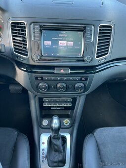 Volkswagen SHARAN 2016 2.0TDi 135kw Jen autorizovany servis - 20
