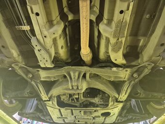 Toyota Yaris 1.4D,66KW,KLIMA,NAVI,SERVIS TOYOTA,BEZ KOROZE - 20
