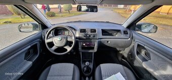 Škoda Fabia 1.4.16V 63Kw R.v 11/2010 - 20