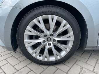 Škoda Superb 3 2.0TSi 162kW ČR STYLE ++ - 20