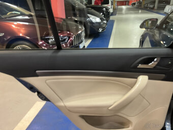 Škoda Octavia II Elegance 1,6MPI, PERFEKTNÍ STAV - 20