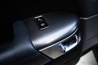 Land Rover Range Rover Sport 3.0 TDV6 SE - 20
