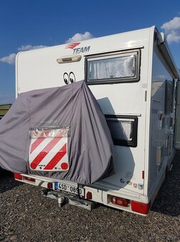 Obytné auto Ford - nástavba RIMOR - 20