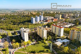 Prodej 1kk po rekonstrukci s nadstandardní lodžií a krásným  - 20