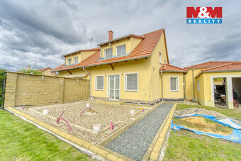Prodej rodinného domu, 136 m², Postřižín, ul. Šípková - 20