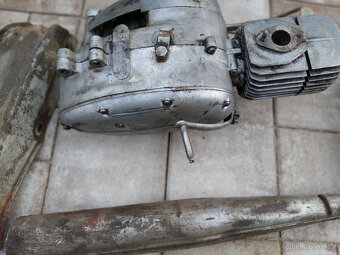 jawa 50 pionyr - holubi modř - original lak - 20