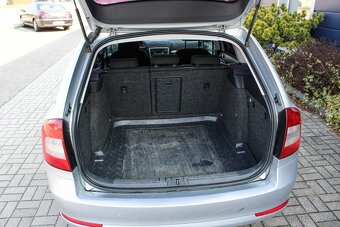 Škoda Octavia Combi 1.6 TDI DSG - 20